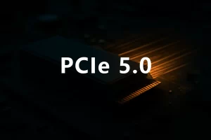 安装在主板上的一块无品牌 PCIe 固态硬盘，金手指处散发出橙色光线，象征高速传输